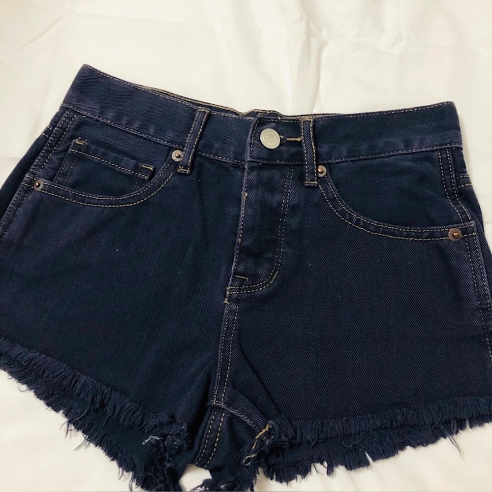 Brandy Melville high rise button fly cut off denim jean shorts Size 23 dark wash